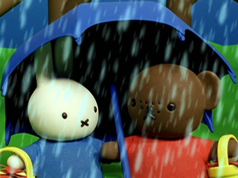 Miffy and Barbara in the Rain/Miffy Lost at the Beach